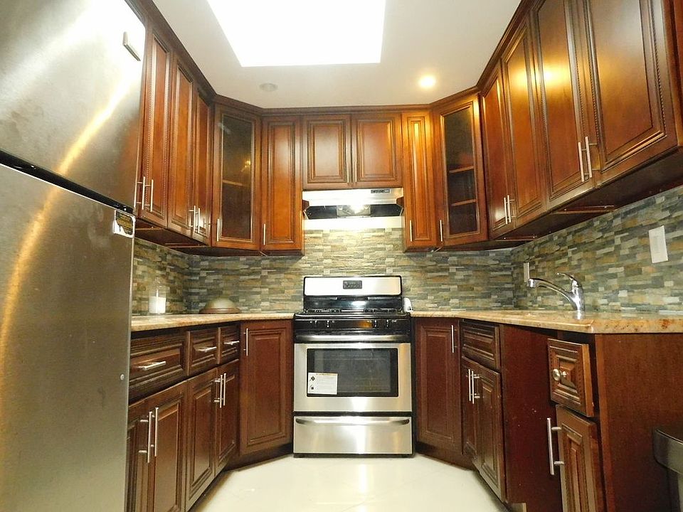1st image of 4077 Ely Ave #2A