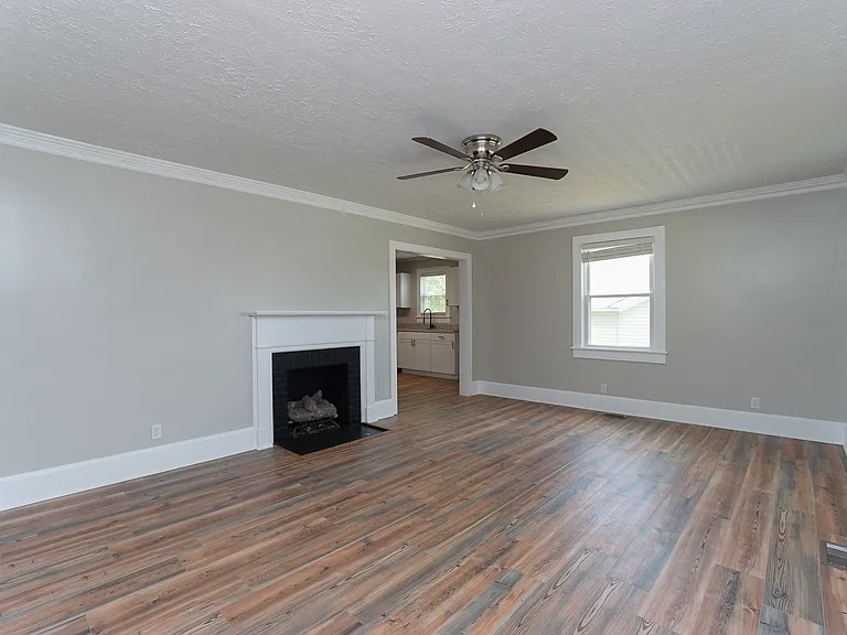 1308 Apalache St — Photo 9