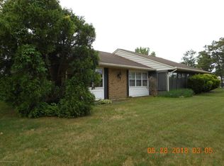 12A Yorkshire Ct, Manchester, NJ 08759