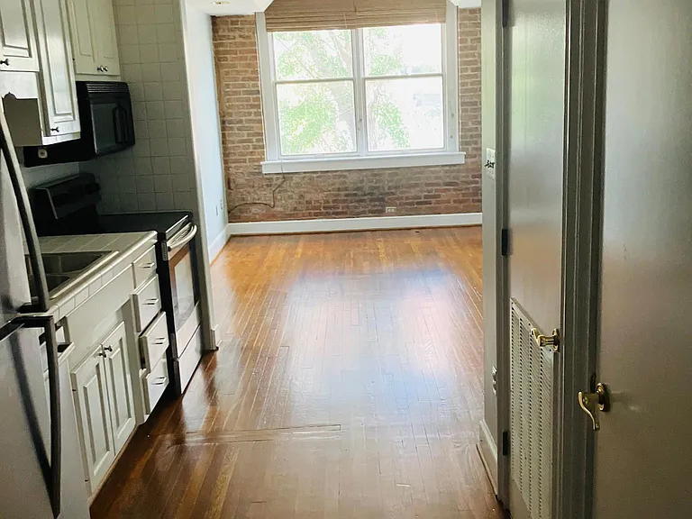 179 E Dunbar St #D — Photo 5