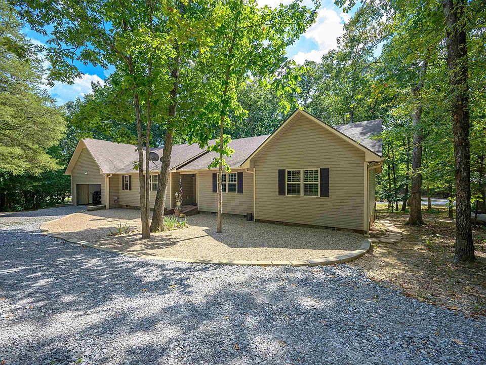 1st image of 5 Carius Ln
