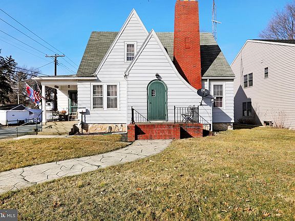 2nd image of 1533 Sherman Ave