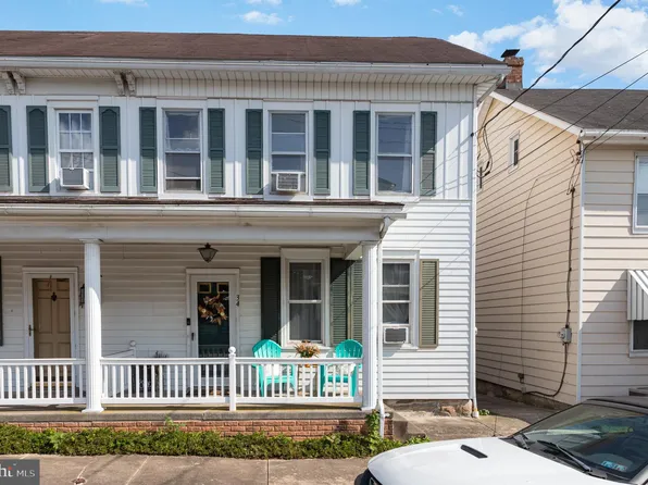 34 W Maple St, Wrightsville, PA 17368
