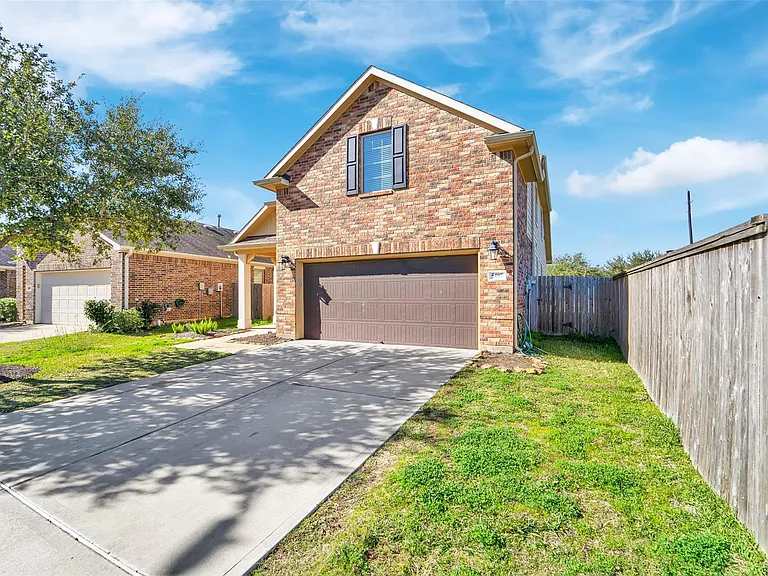 5407 Baronet Dr — Photo 3