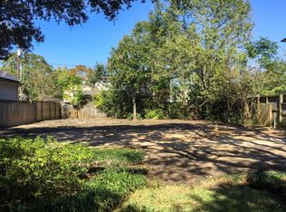 3614 Drummond St, Houston, TX 77025