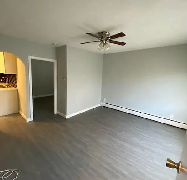 104 Oak St #1N — Photo 6