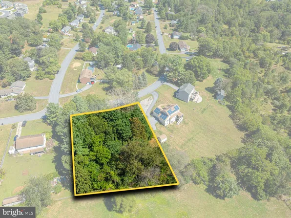 55 Glen Dr, Westminster, MD 21157