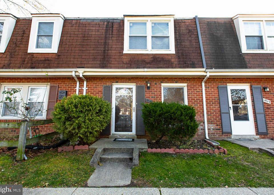 1st image of 1915 Arwell Ct