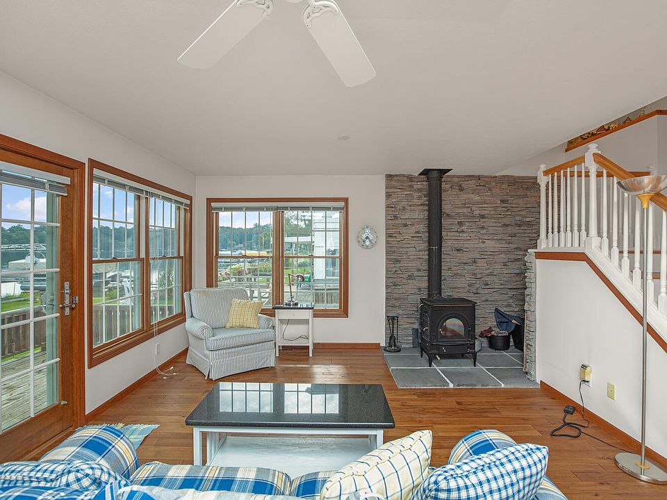 15046 Lakeshore Dr, Vandalia, MI 49095 Zillow