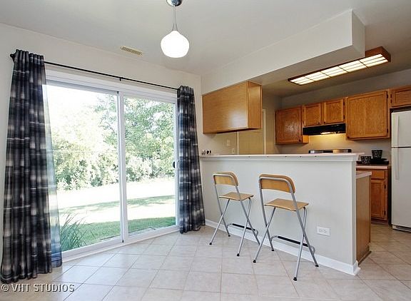 5th image of 416 Lauren Ln