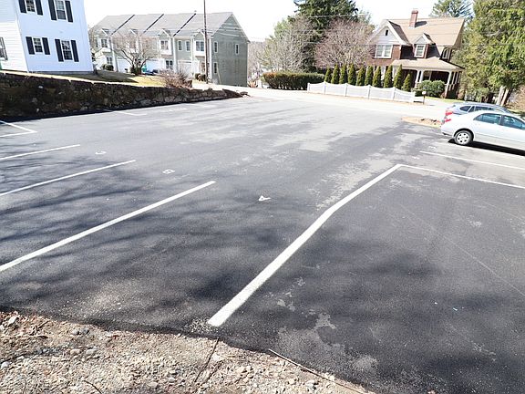 3rd image of 6 Maple Ave #A