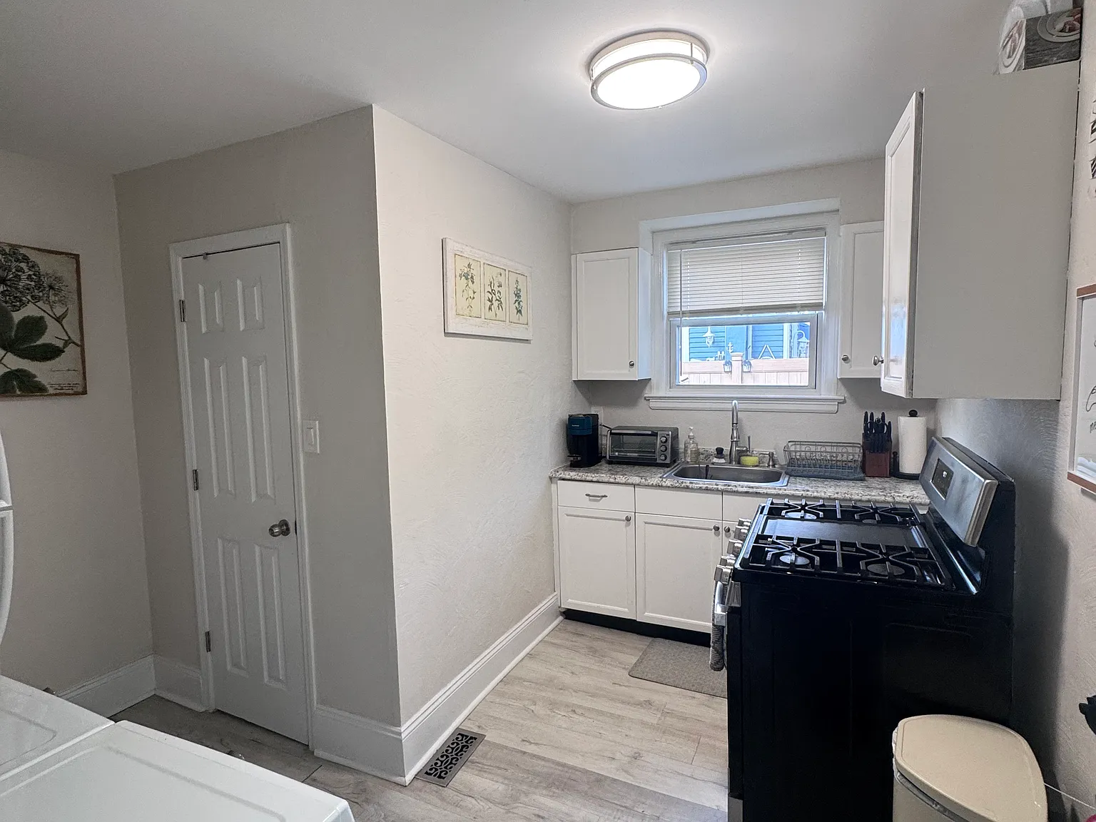 2 bed, 1.5 bath, 791 sqft, $2,860 — Photo 4