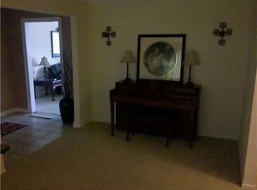 4th image of 2160 Carol Sue Ave