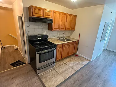 2 Bedrooms at 18 Van Houten St #4, Paterson NJ — photo 1