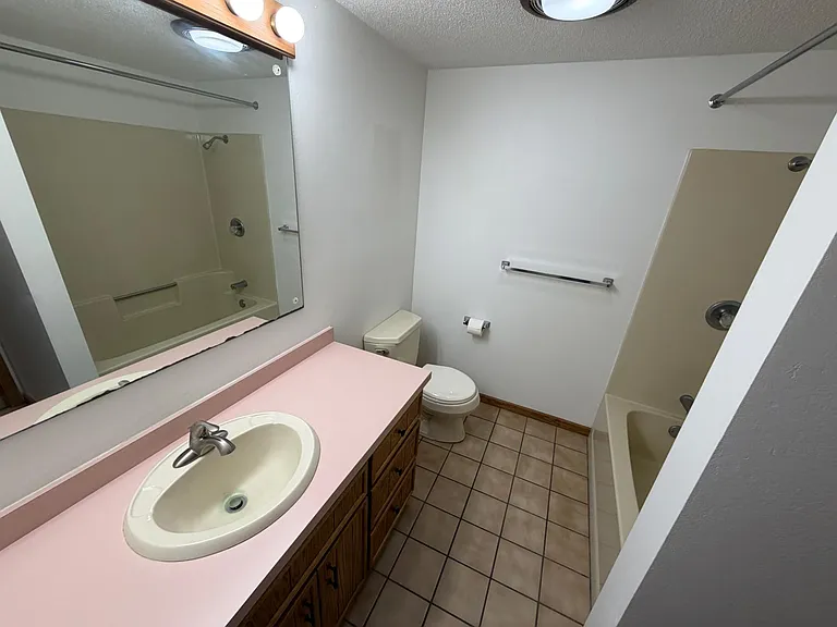 316 Becker Ave SW #42 — Photo 22