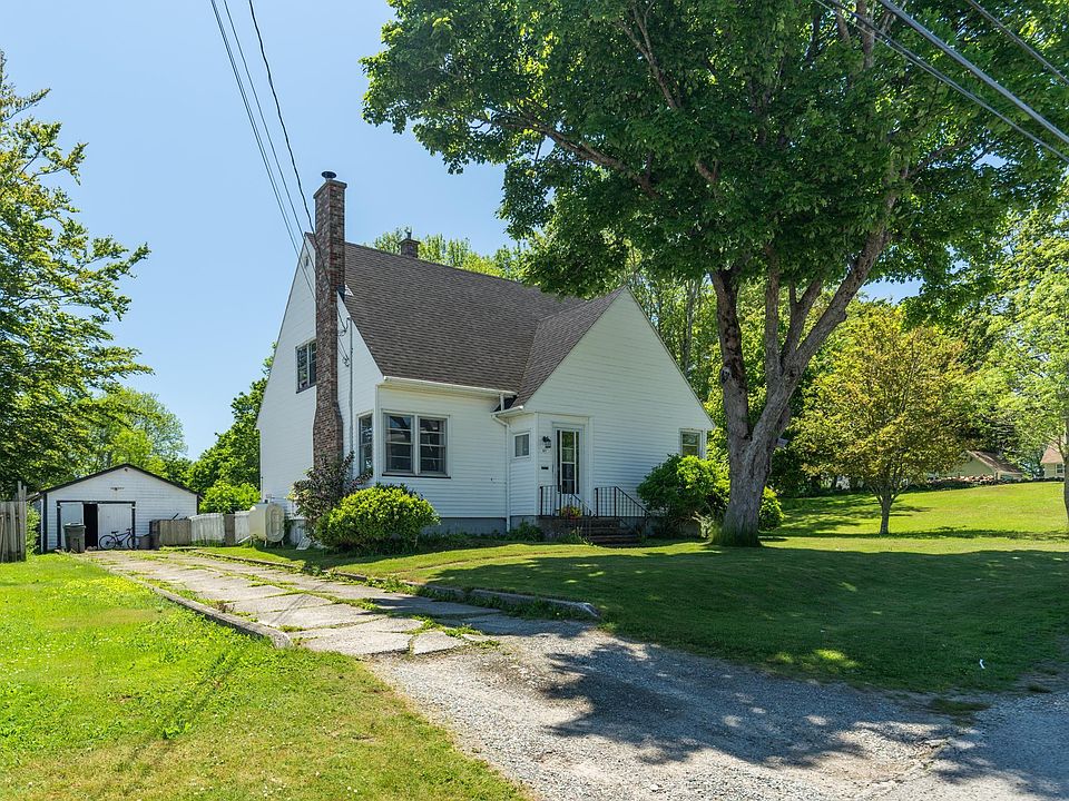 1st image of 61 Forest St