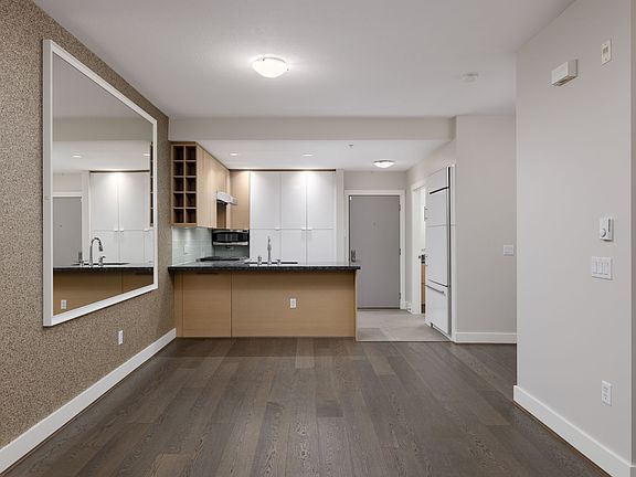 4th image of 5928 Birney Ave #119