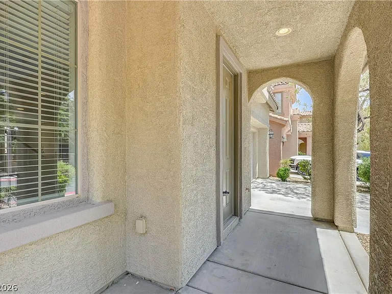 11840 Arenoso Dr — Photo 5