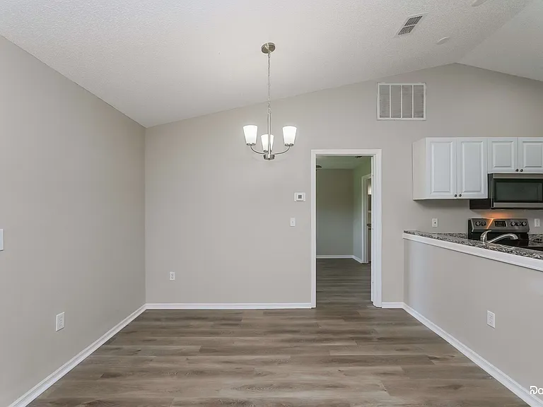 6542 Ami Ann Ct — Photo 9