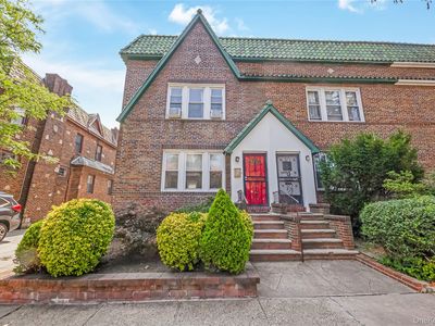 45-38 215th Place, Bayside, NY, 11361