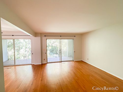 3rd image of 3800 Ashworth Dr