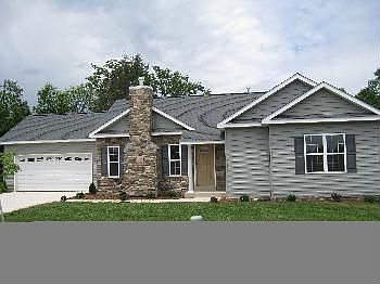 1st image of 1416 Bishop Ct