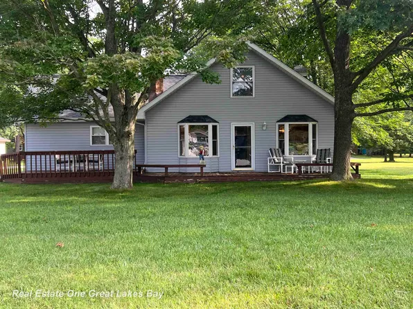 115 Atwood Dr, Prudenville, MI 48651