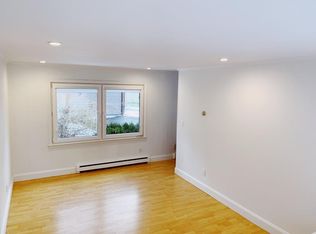 243 Greens Farms Rd, Westport, CT 06880