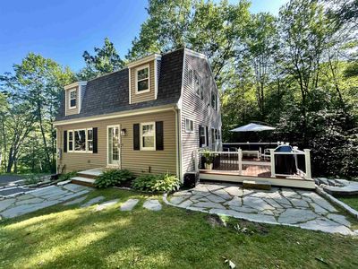 9 Oaklands Road, Newfields, NH, 03856