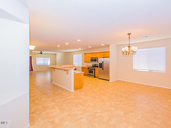 3rd image of 10599 S Lucius Dr