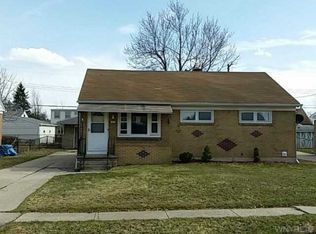 53 Seminole Pkwy, Cheektowaga, NY 14225