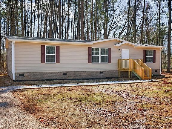 3rd image of 1395 Safrit Rd