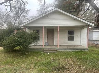 241 W Williams St, Angier, NC 27501