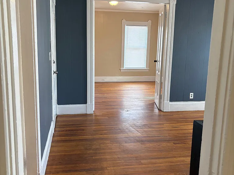 32-34 Dix St #2 — Photo 8
