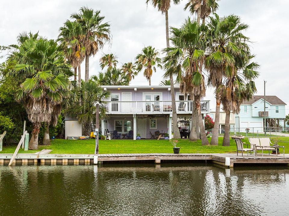 2nd image of 16511 Bermuda Way