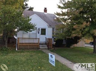 19606 Martin Rd, Roseville, MI 48066