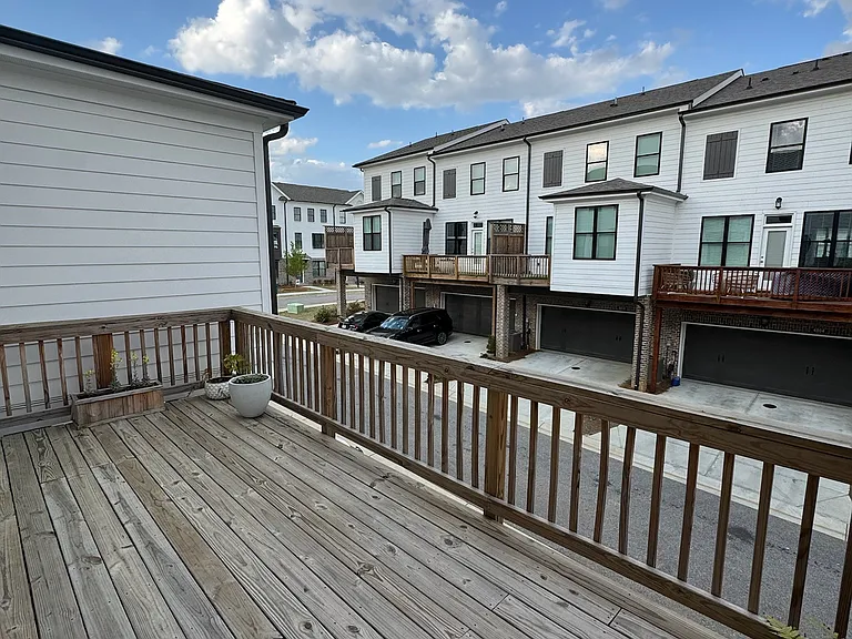 1117 Larkin Dr — Photo 46