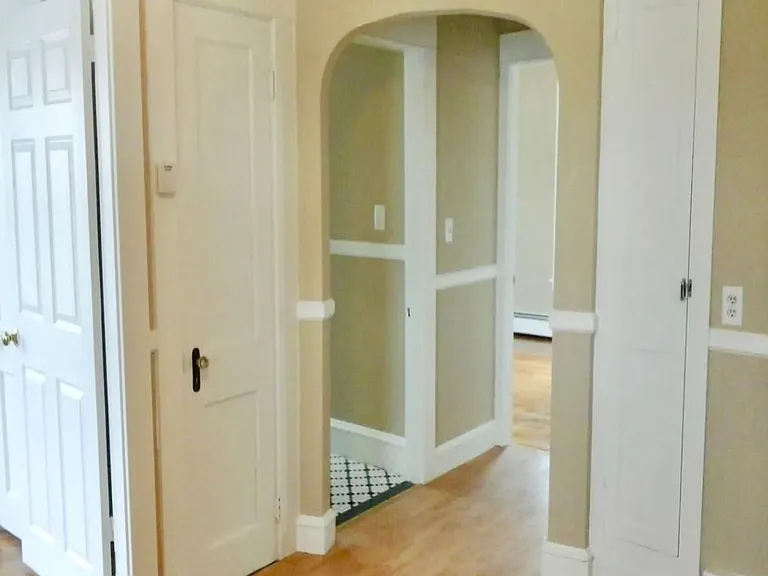 65 Roberts Street — Photo 5