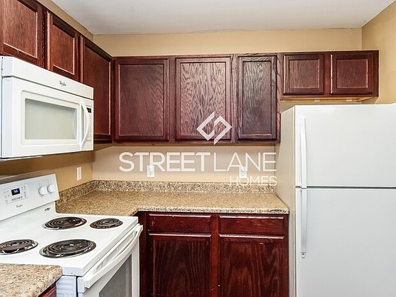 5th image of 336 N Pecan St APT 55