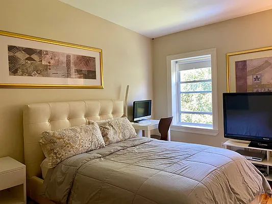 Rented by Corcoran | media 7