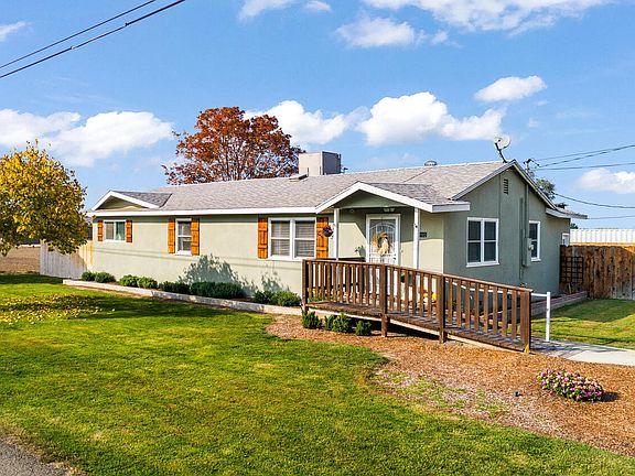 4th image of 12192 Avenue 322