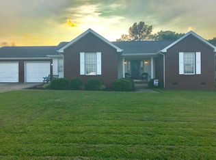 171 Devonne Dr, Mount Sterling, KY 40353