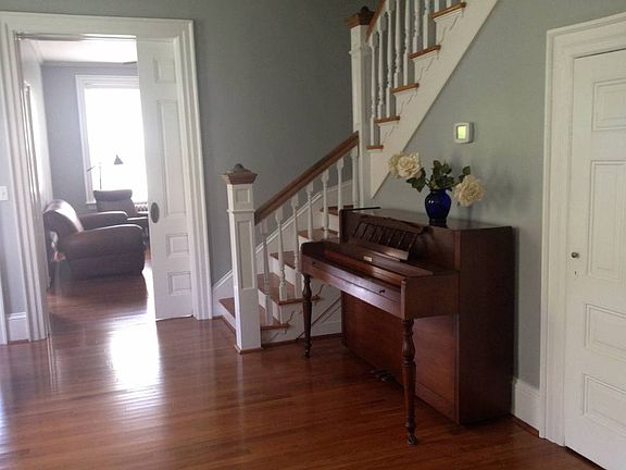 4th image of 716 Westover Ave