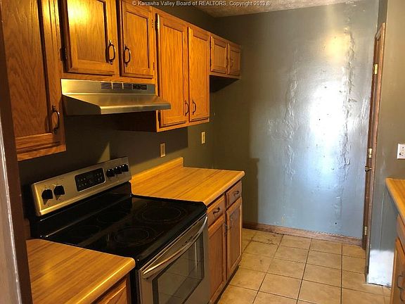 4th image of 6353 Pine Dr