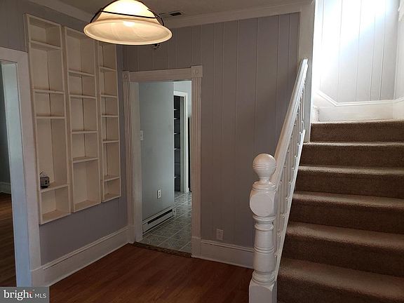 3rd image of 368 National Ave