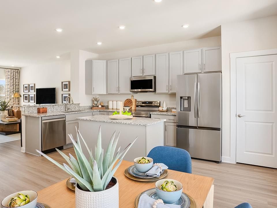 The largest 4 bedroom townhomes at the best price in the Harrisonburg area.