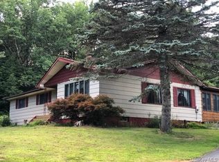 95 Lux Rd, Cochecton, NY 12726