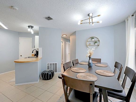 5th image of 2835 Coral Field Dr