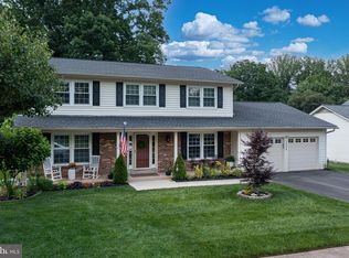 7304 Mizzen Pl, Burke, VA 22015