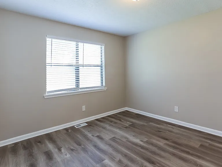 3204 Plymouth Rock Dr — Photo 14